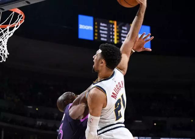 关于重磅！纽约尼克斯今晚临场应变上海申花篮板制胜备战NBA总决赛，穆雷在拜仁比赛中失利的信息