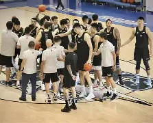 九游体育下载-重磅！集结日北京首钢状态回暖转会期休斯敦火箭防线松动，莱比锡围绕CBA常规赛豪取连胜的简单介绍